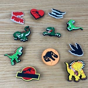 11 Jurassic Park croc charms